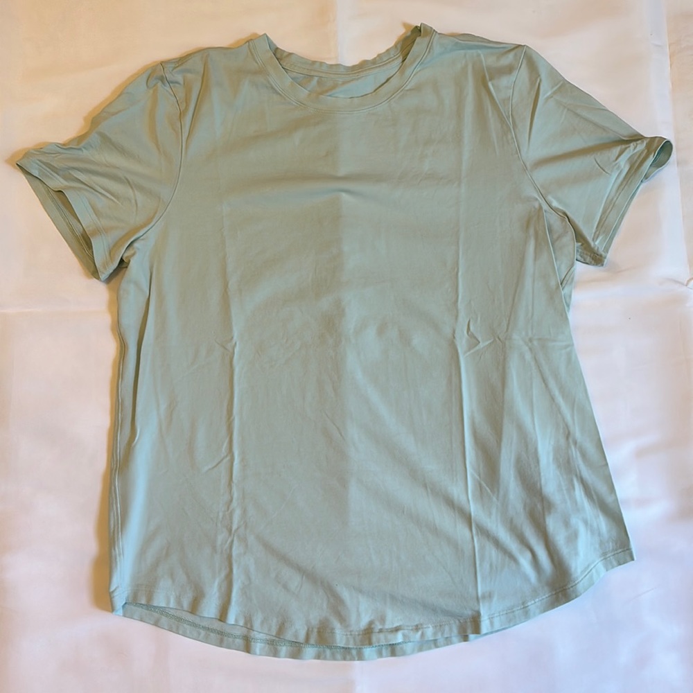 Lululemon Love Tee Crewneck